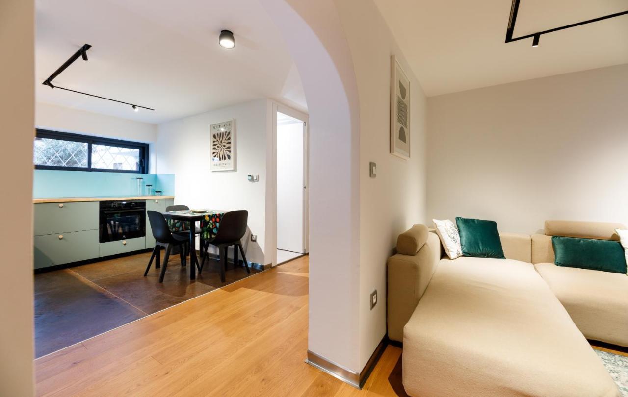 Stylish City Apartment スプリト エクステリア 写真
